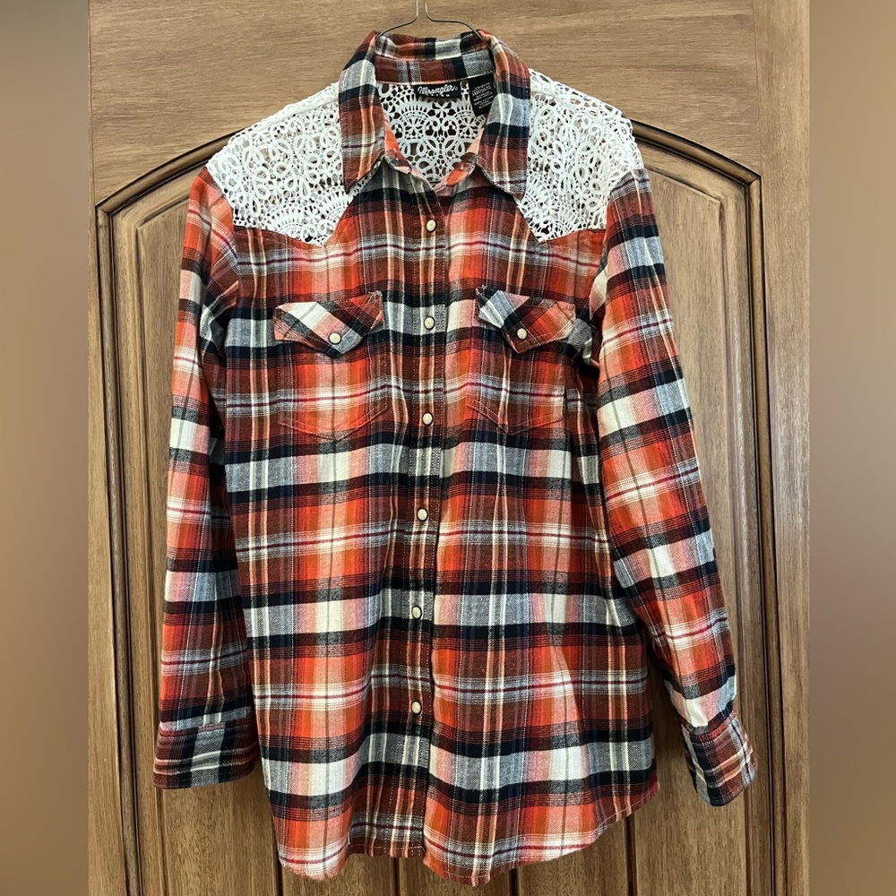 2/$15 Wrangler Retro - Flannel - Pearl Snap - Collared Shirt - Lace Yoke - NWOT